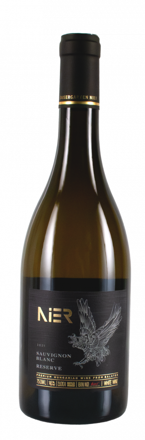 Turul Reserve Sauvignon Blanc black label