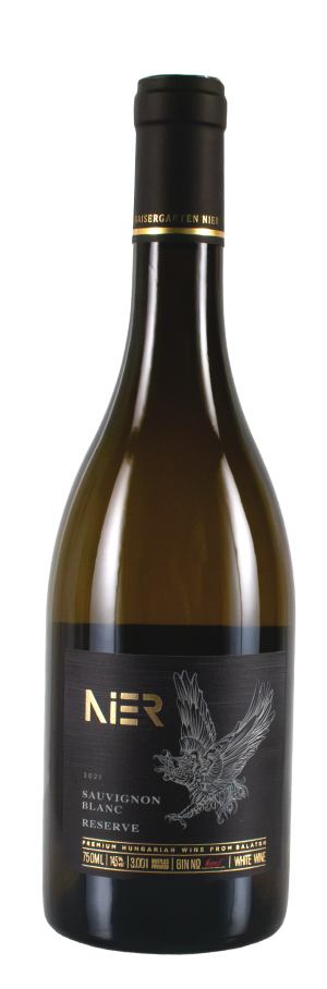 Turul Reserve Sauvignon Blanc black label